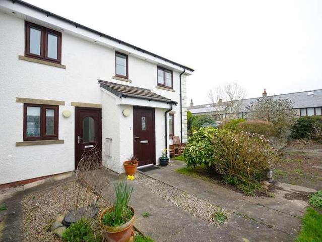 Flat for sale in Barrow, Rampside