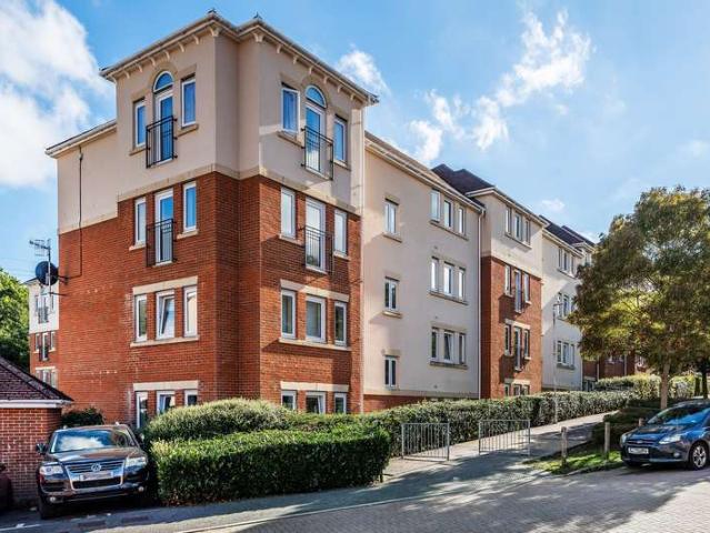 Flat for sale in Ferndale, Sandown Park