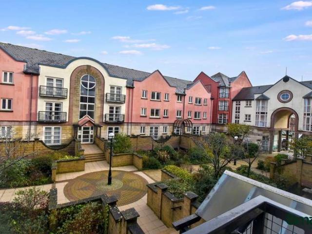 Flat for sale in Watergate, Devon