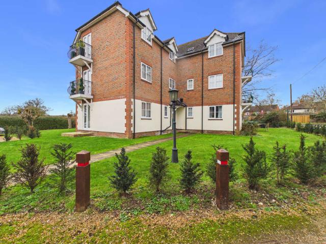 Flat for rent in Cookham