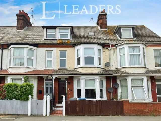 Flat for sale in Walton, Eastbridge