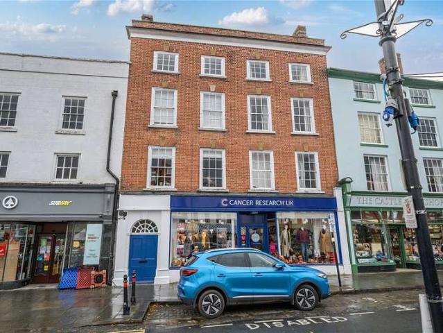 Flat for sale in Ludlow, Shropshire