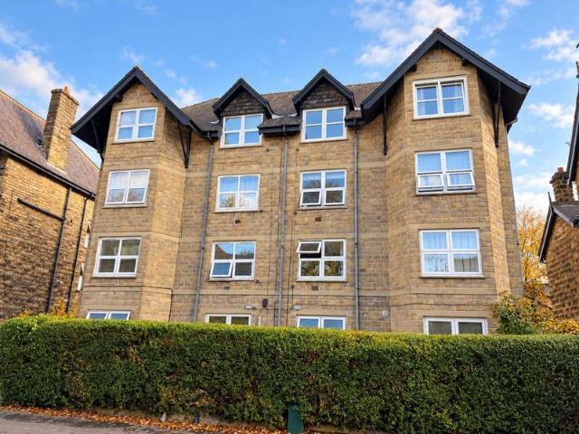 Flat for sale in High Harrogate, Harrogate