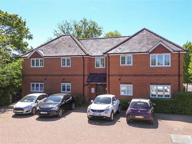 Flat for sale in Winnersh