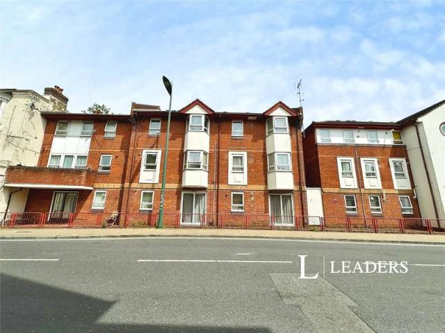 Flat for sale in St Mary's, City Of Southampton