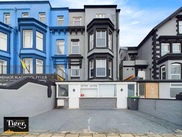 Flat for rent in Blackpool, Isle Of Man