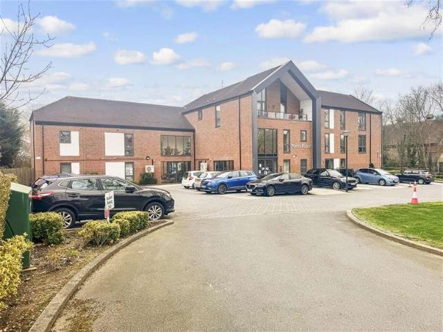 Flat for sale in Epping, Essex