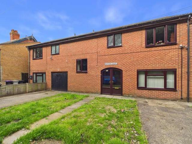 Flat for sale in Mablethorpe and Sutton, Belleau