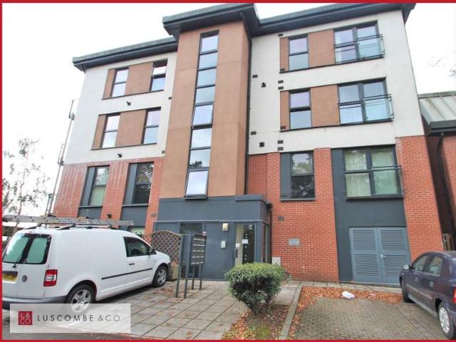 Flat for rent in Victoria, Newport