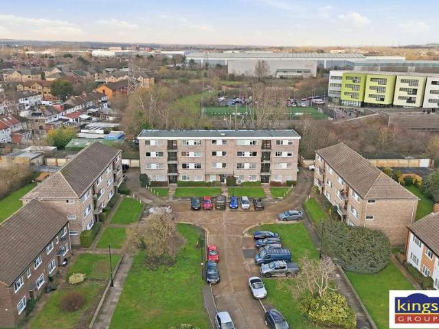 Flat for sale in Greater London