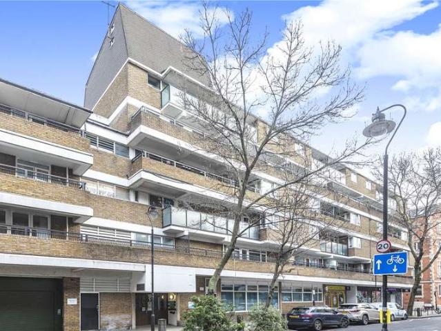 Flat for sale in Seven Dials, Bloomsbury