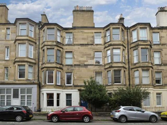 Flat for sale in Merchiston, Scotland