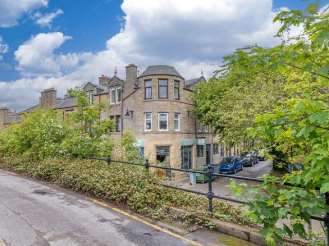 Flat for sale in Crown, Lentran