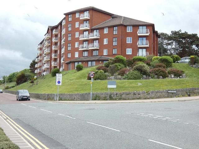 Apartment for rent in Colwyn Bay, Wales