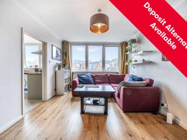 Flat for rent in Streatham, Greater London