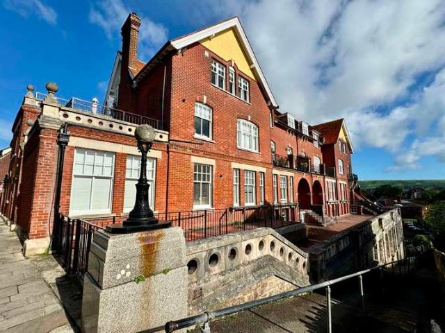Flat for sale in Swanage, East Dorset