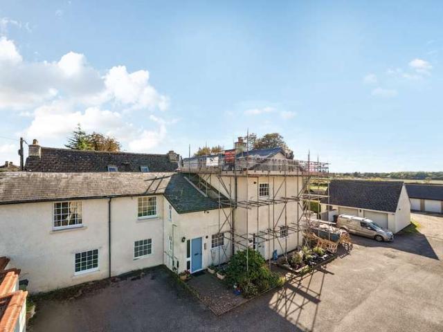 Flat for sale in Longcot, Vale of White Horse