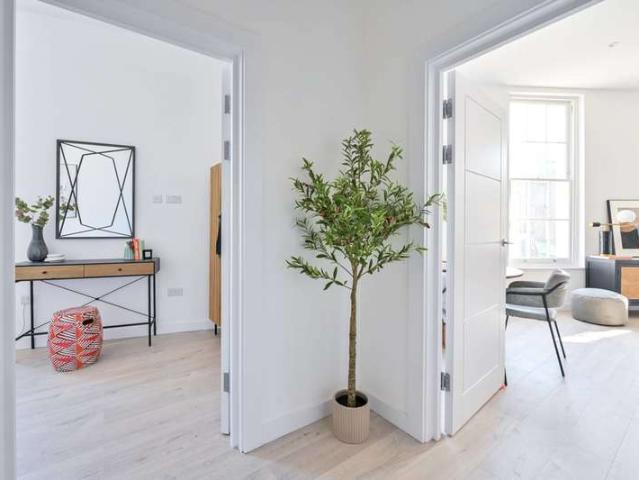 Flat for sale in Deptford, Deptford