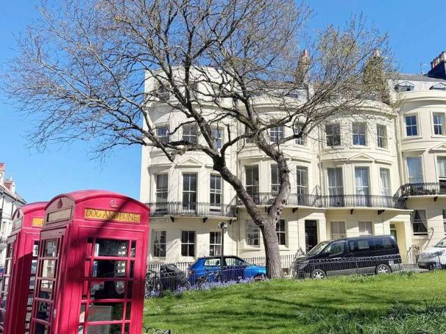 Flat for sale in Brunswick, Brighton & Hove