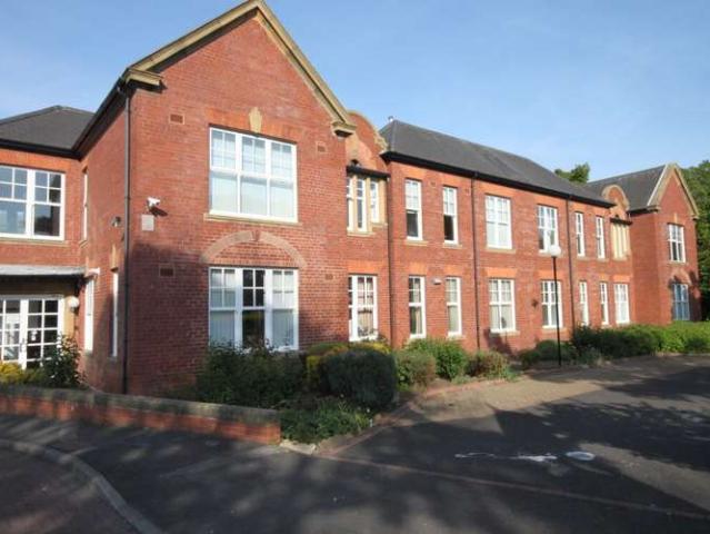 Flat for sale in Whitley Bay, North Tyneside