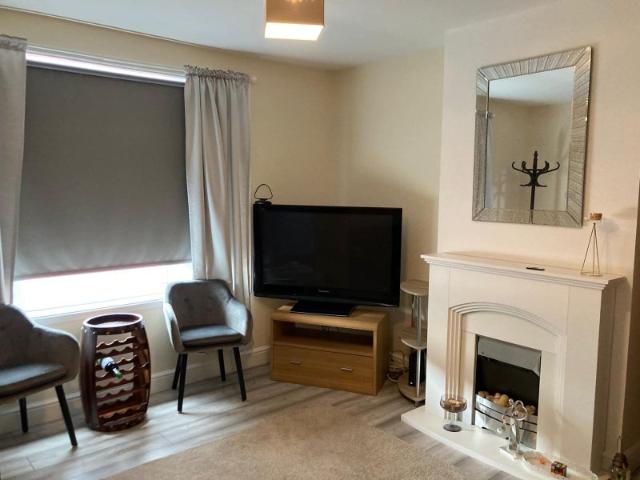 Apartment for rent in Coldharbour, Greater London