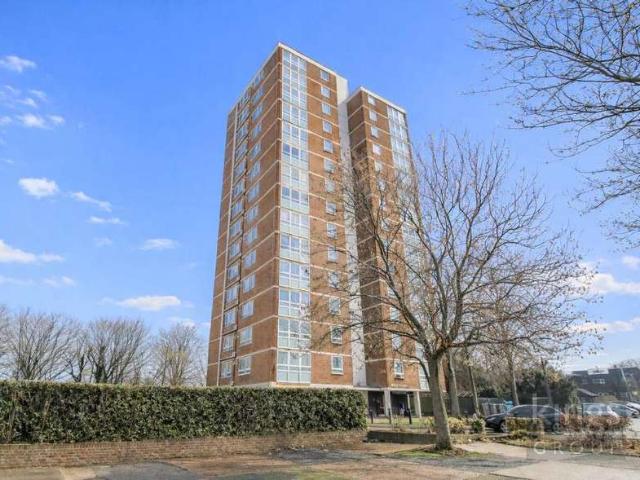 Flat for sale in Latton Bush, Harlow