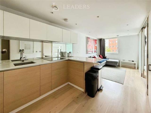 Flat for sale in Portsea, City Of Portsmouth