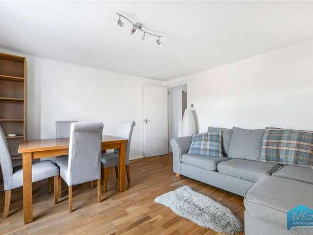 Flat for rent in Cat Hill, Isle Of Man