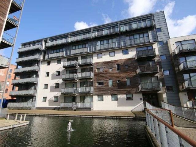 Flat for sale in Georgia, Greater Manchester