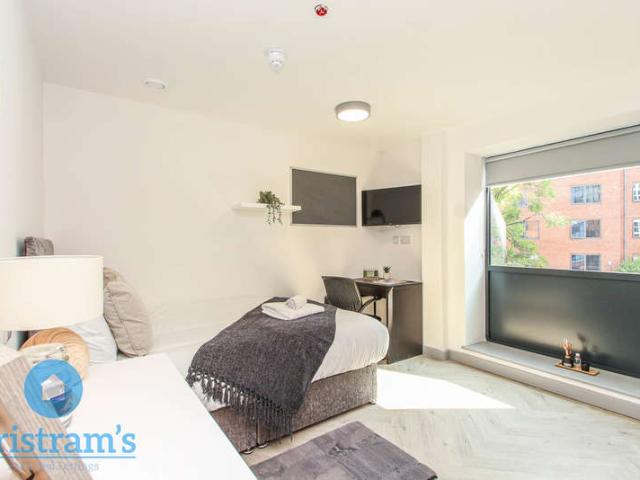 Flat for rent in Haddon, East Midlands