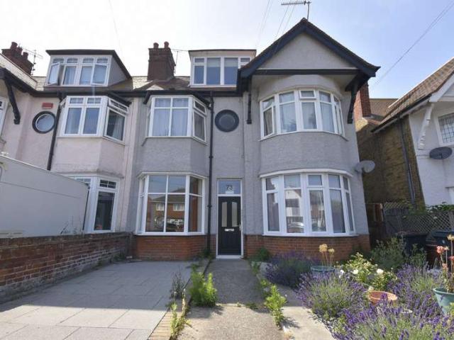 Flat for rent in East Cliftonville, Acol