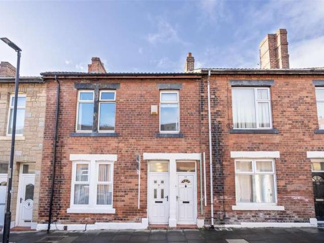 Flat for sale in Percy Main, North Shields