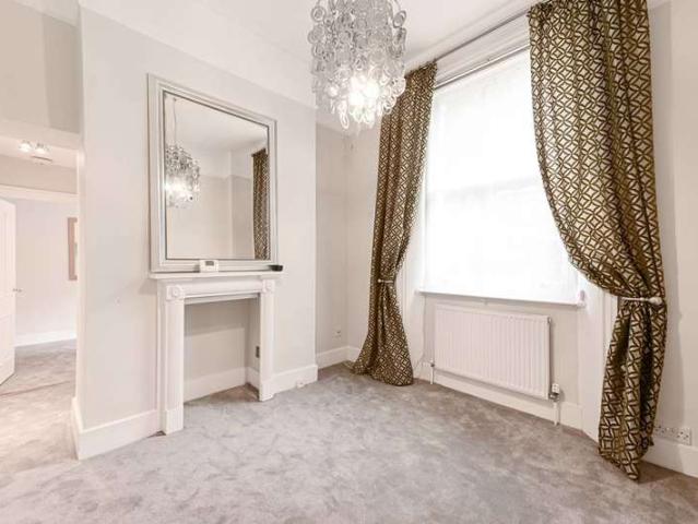 Flat for sale in Pimlico, Pimlico