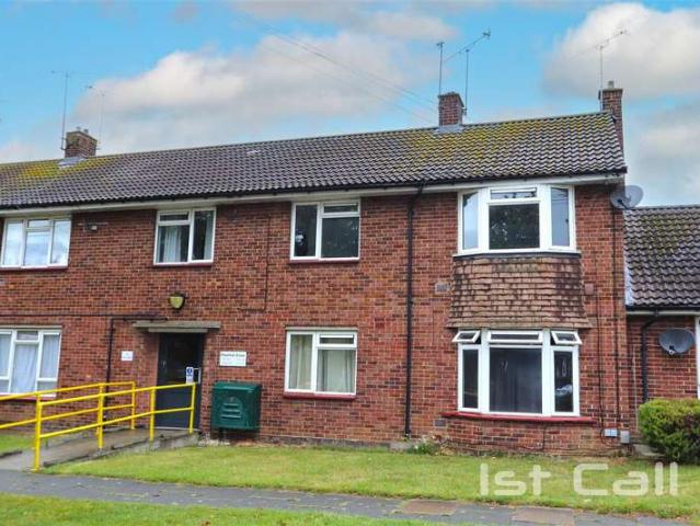 Flat for sale in SS2, Alton Barnes