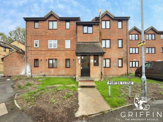 Flat for rent in South Stifford, Grays