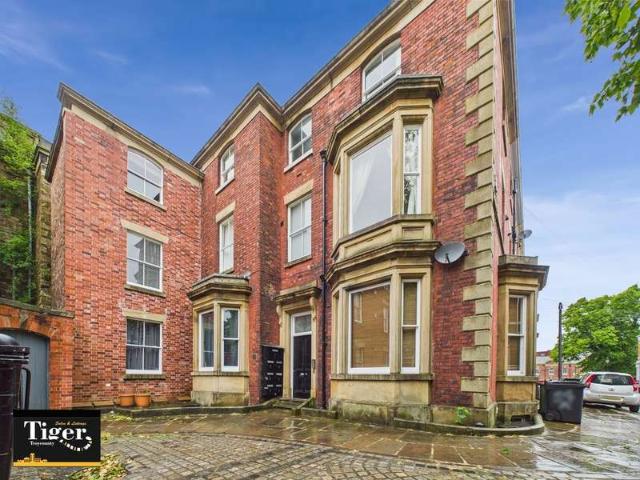 Flat for sale in Preston, Avenham