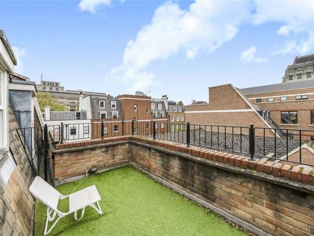 Flat for sale in Bloomsbury, Greater London