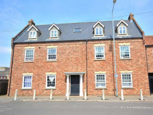 Flat for sale in South Lynn, Brookville