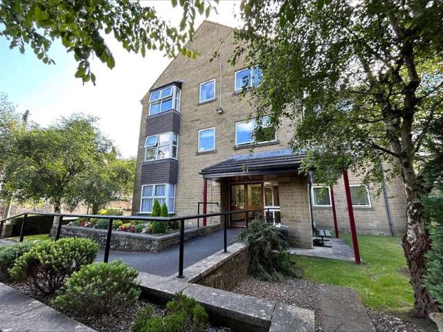 Flat for sale in High Harrogate, Harrogate