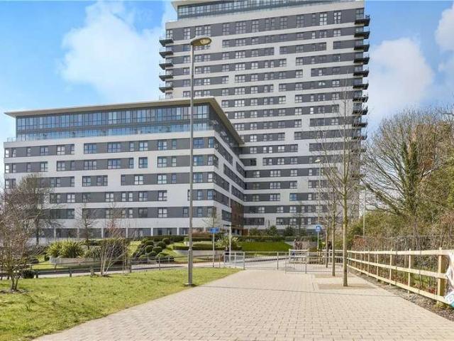 Flat for sale in Priest Down, Hampshire