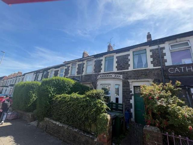 Flat for sale in Falcon Lodge, Wales