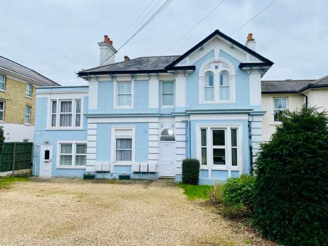 Flat for sale in Binstead, Ryde
