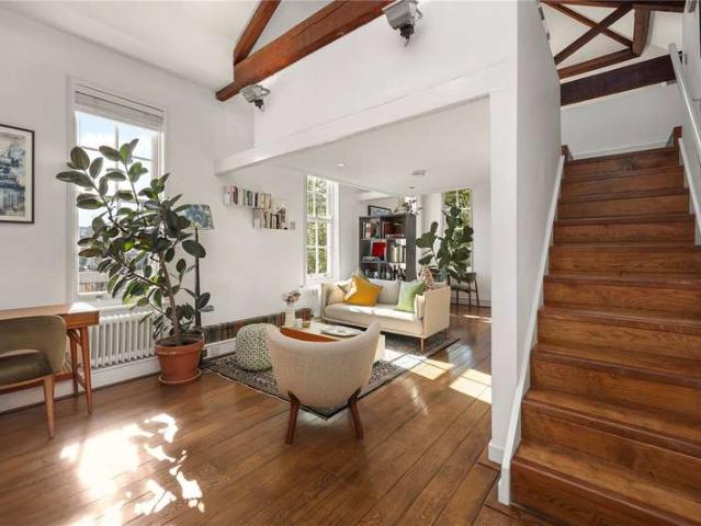 Flat for sale in Clerkenwell, Greater London