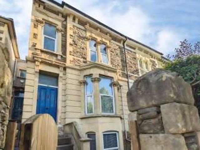 Flat for sale in Stapleton, Bristol