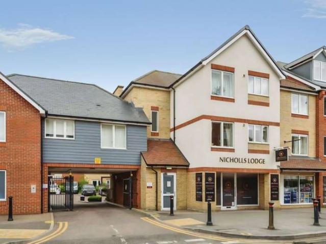Flat for sale in Hockerill, Colliers End