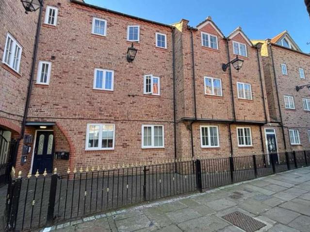 Flat for sale in Darlington