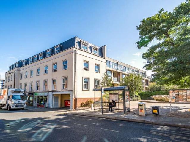 Flat for sale in North Town, Maidenhead