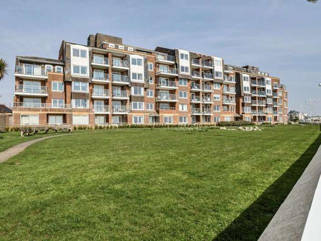 Flat for sale in Clapham, West Sussex