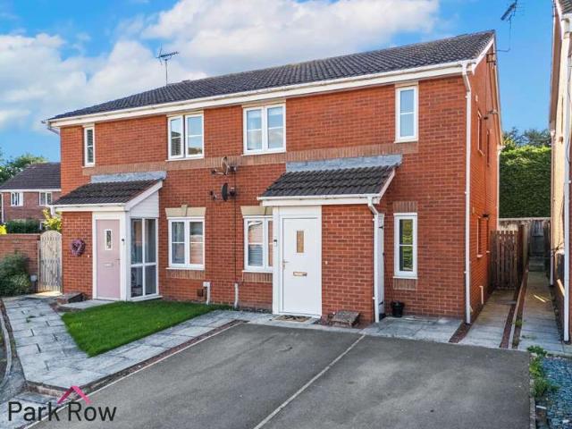 Flat for sale in South Milford