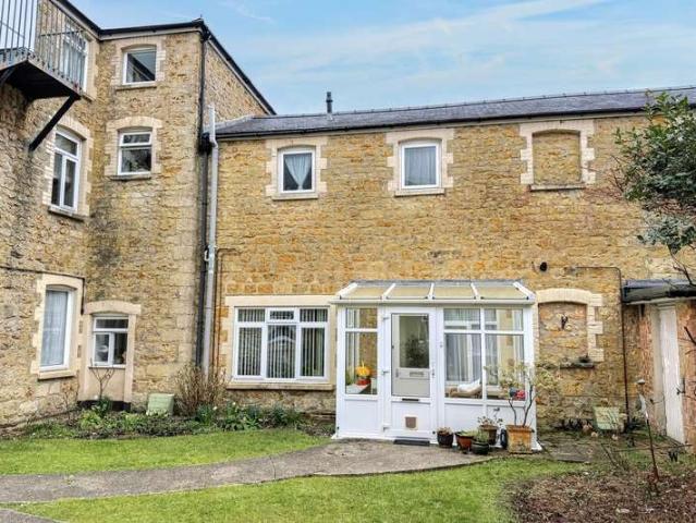 Flat for sale in Beaminster, East Dorset
